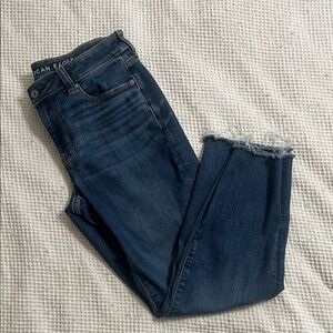 NWOT Cropped AE Jeans